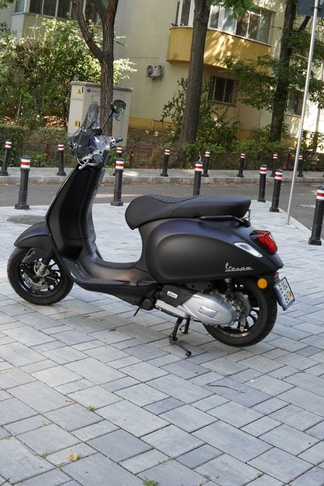 Vând scuter Vespa Sprint 125 cc ABS