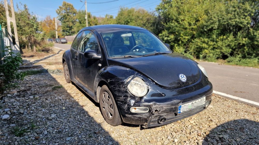 Volkswagen New Beetle Avariat
