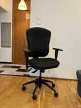 Scaun de birou foarte confortabil, cu mecanism sincron