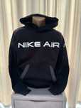 Hanorac nike super calduros si placut la atingere