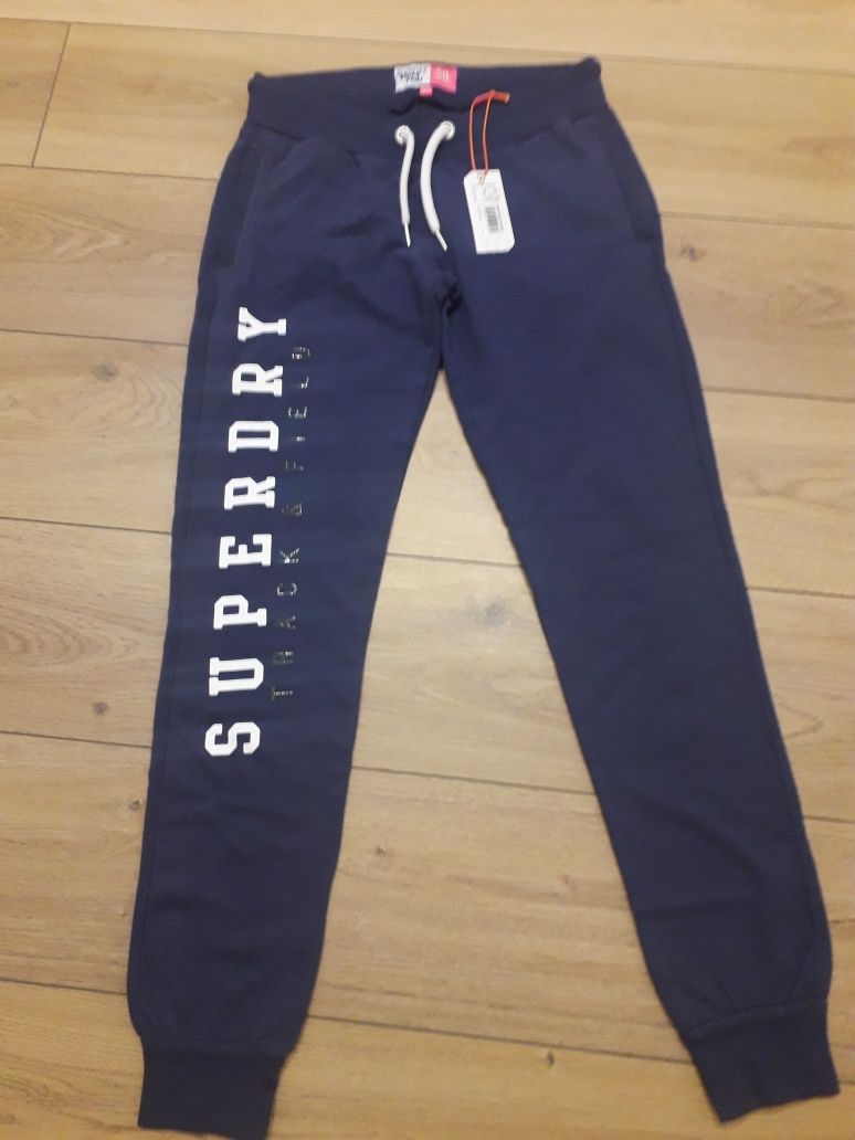 pantaloni dama S Superdry