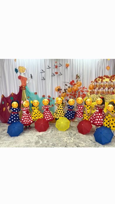 Новогодние платья в горошек в ретро стиле