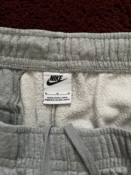 Nike sportswear club панталон - Размер M