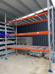 Rafturi metalice 876x788