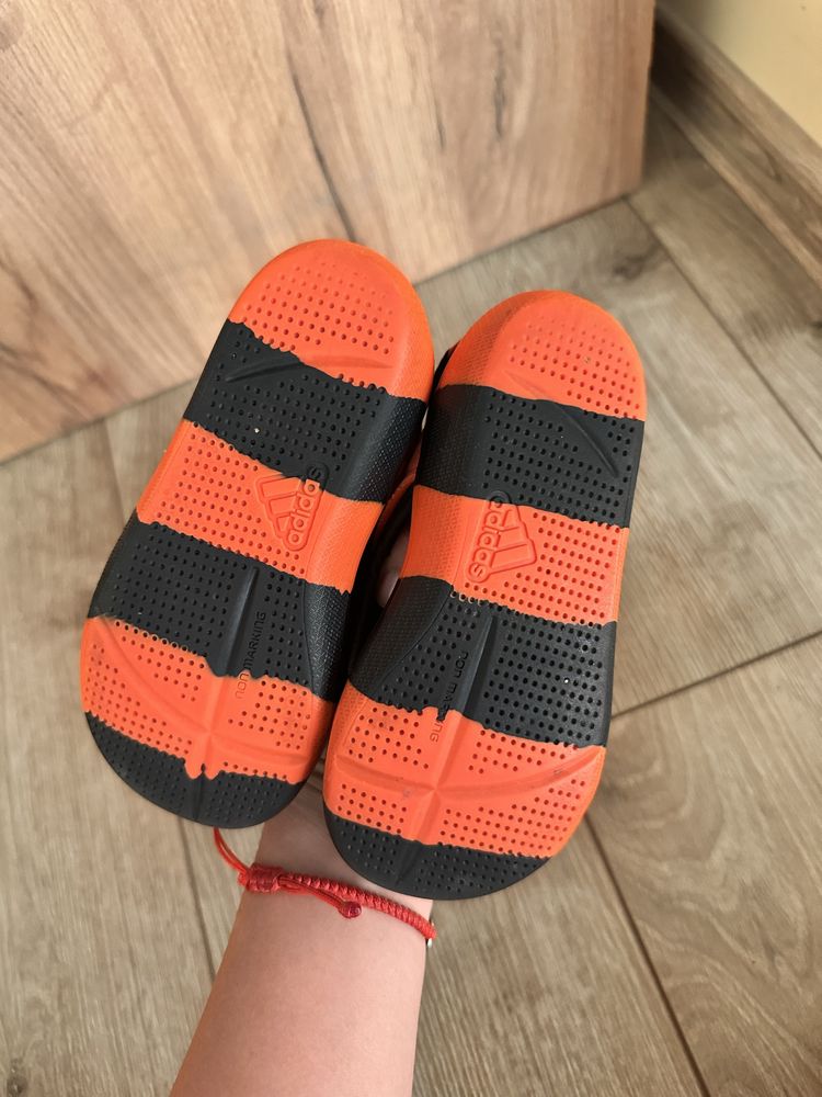 Сандали за момче Adidas 27 номер