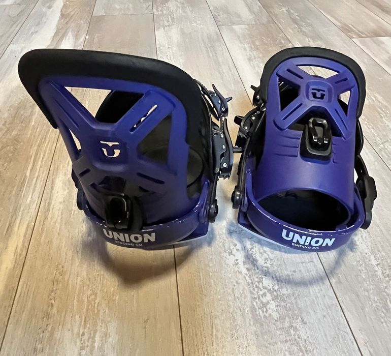 Echipament snowboard