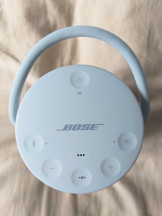 Bose Soundlink Revolve + (Noua,folosita de 3 ori,Geanta, Husa incluse)