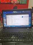 Vând laptop Fujitsu