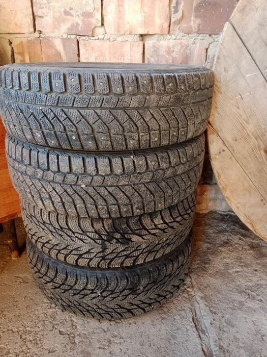 Продам резину R 15/185/65
