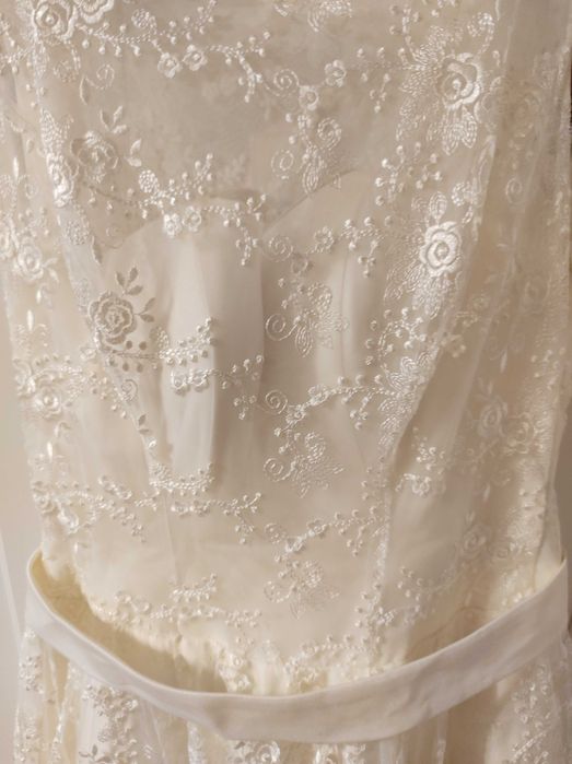Rochie mireasa Ivory, marimea44
