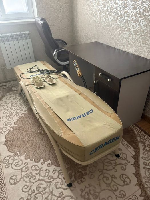 *Продаю массажную кровать CERAGEM*