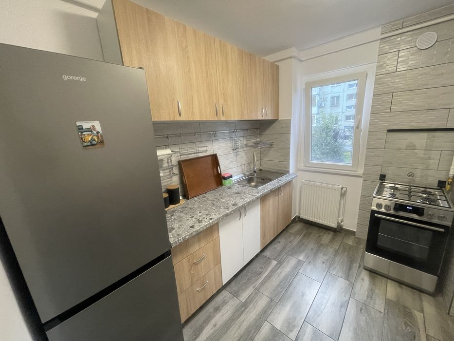 Vand Apartament 2 camere complet renovat și mobilat – Govândari