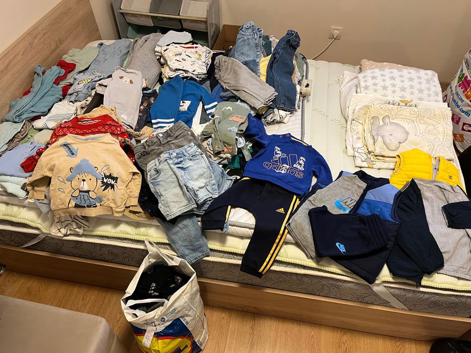 Огромен кашон с детски дрехи за момче Найк, Адидас, Майорал, HM, Zara