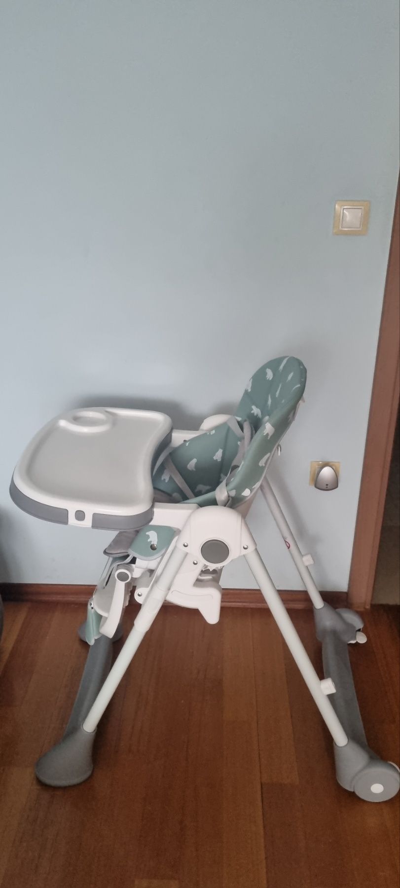 Столче за хранене