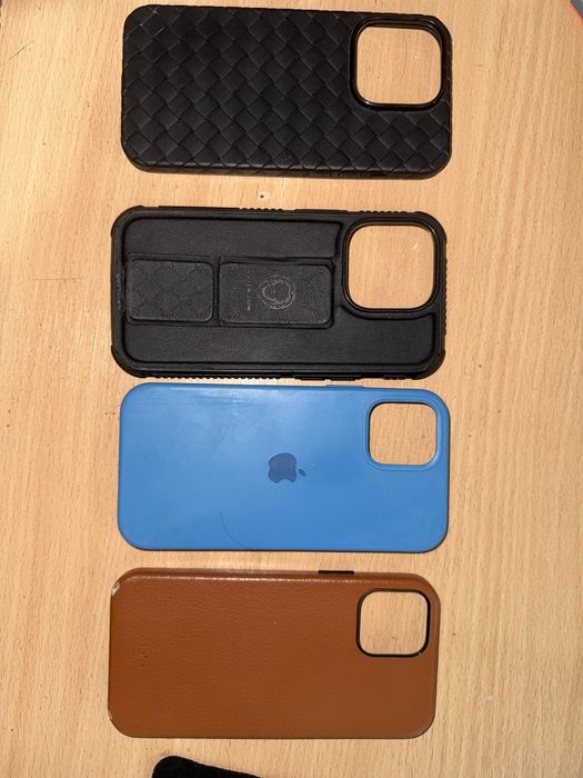 Чехлы на 14 про и 12 про