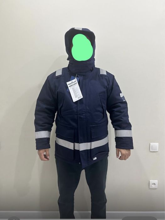 Продам новую зимнюю спецодежду