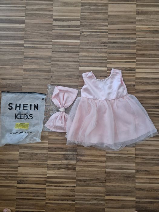 Нова рокля shein