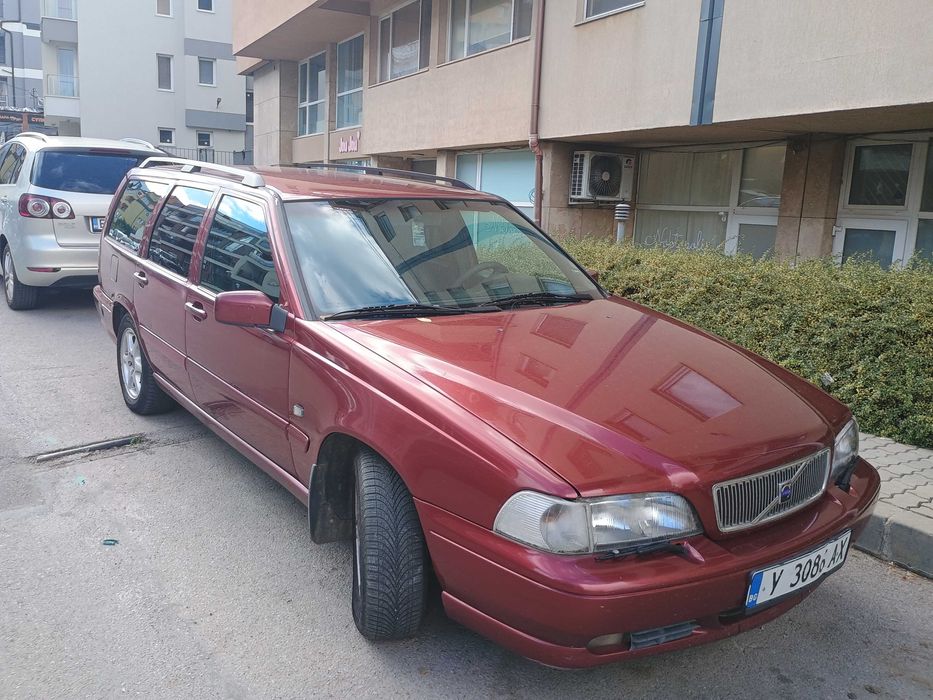 Volvo V70 2,4 бензин -газ 2000 година