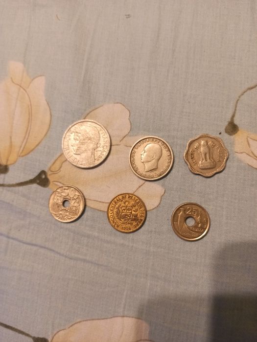 Продам старинные манеты