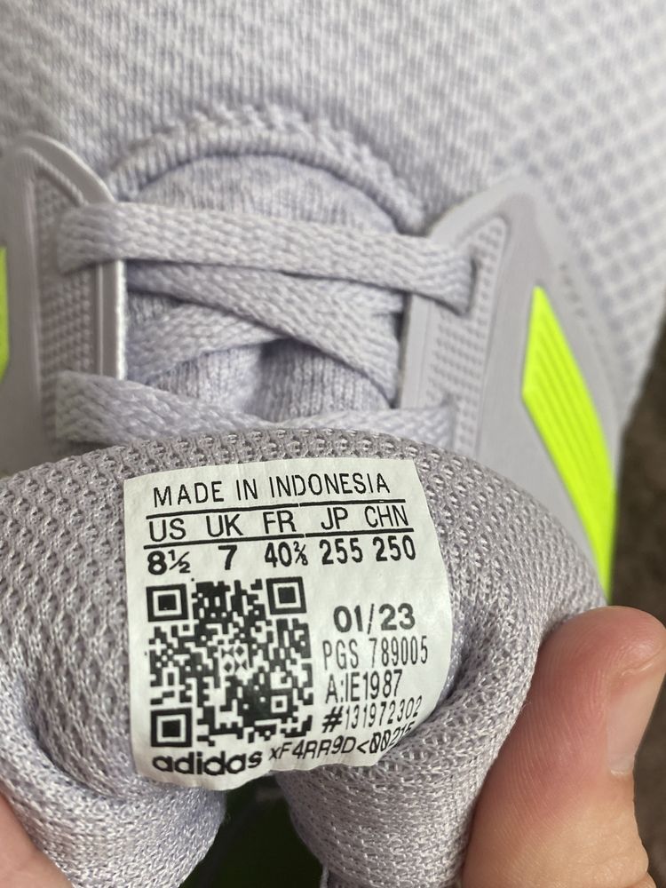 Дамски оригинални маратонки Adidas