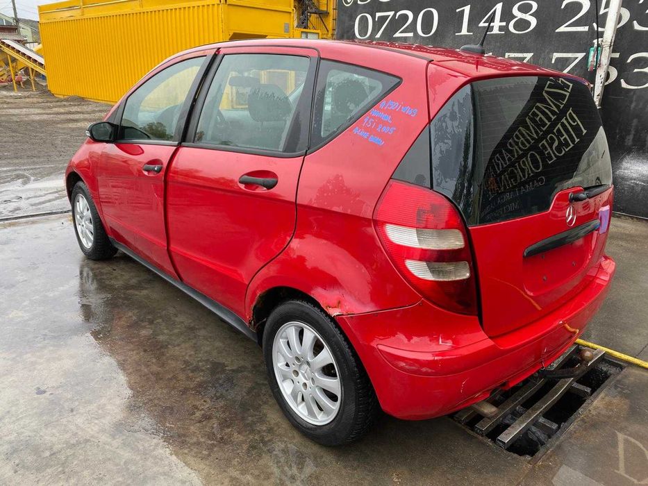 dezmembrez mercedes a classe 1.5i/grila capota aclasse/capota a classe