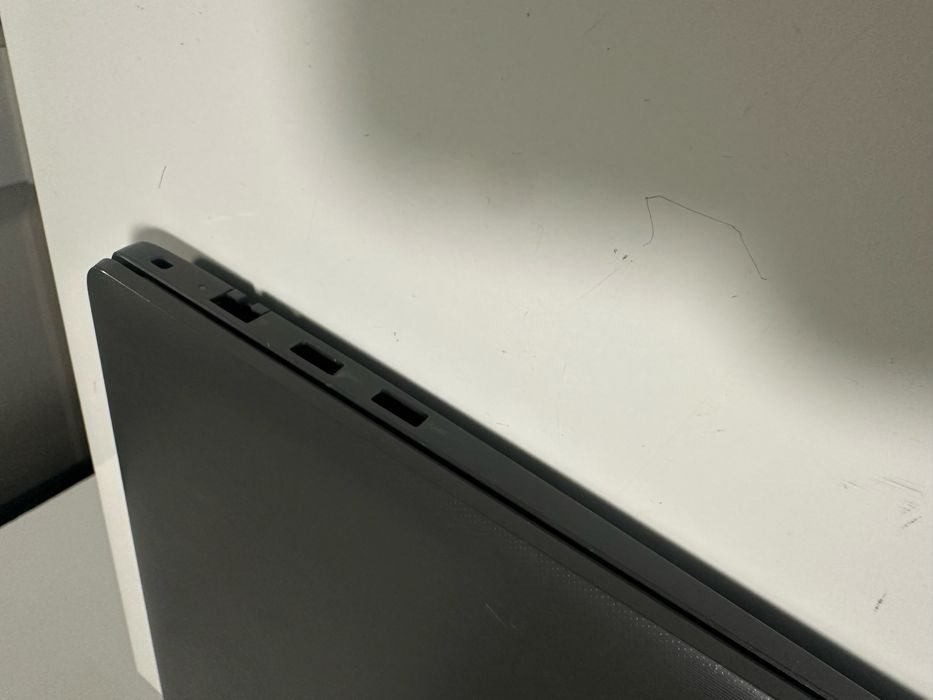 Laptop Dell i5-1345U