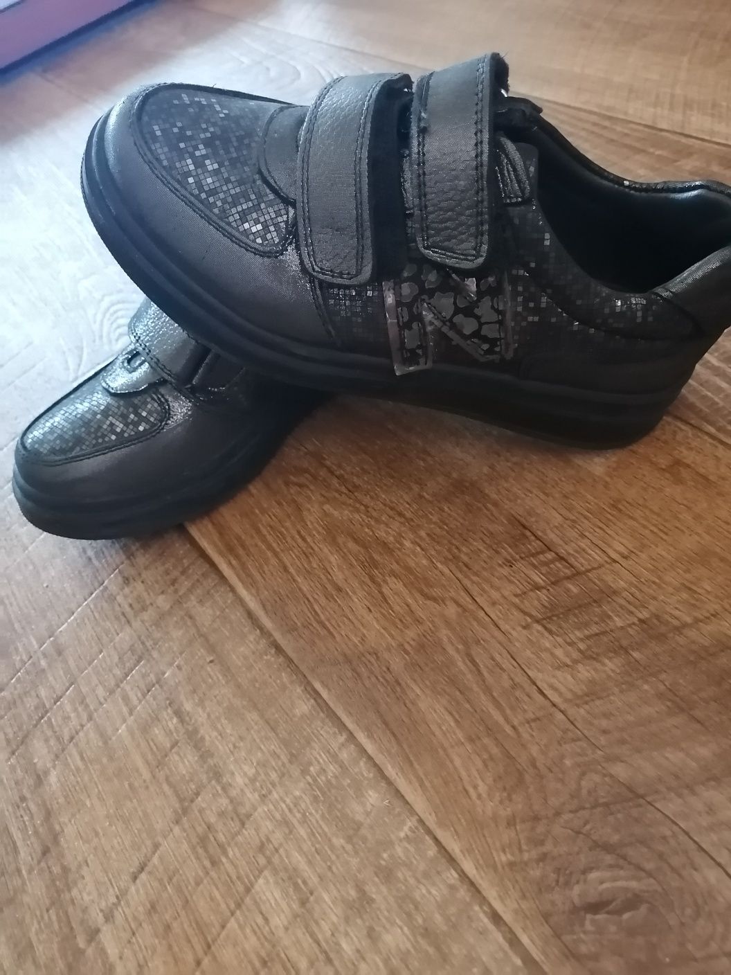 Школьная обувь для девочки