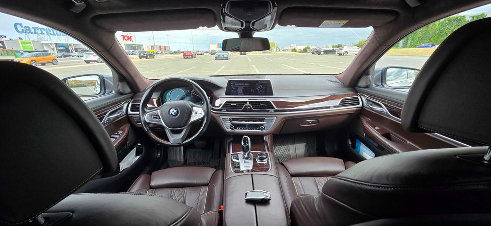 BMW Seria 7 Xdrive