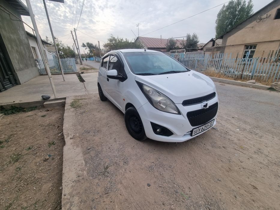 Спарк 2011 й 1 позиция