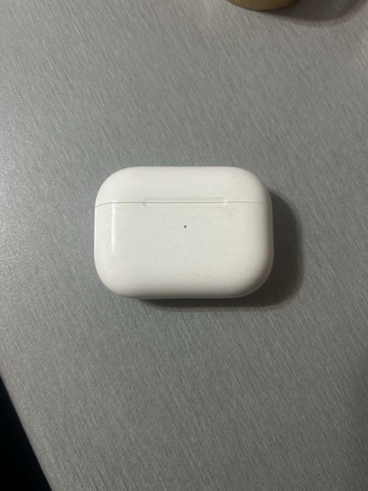 Airpods Pro 2.