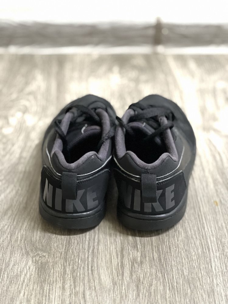 Оргинални обувки Nike 38 nomer