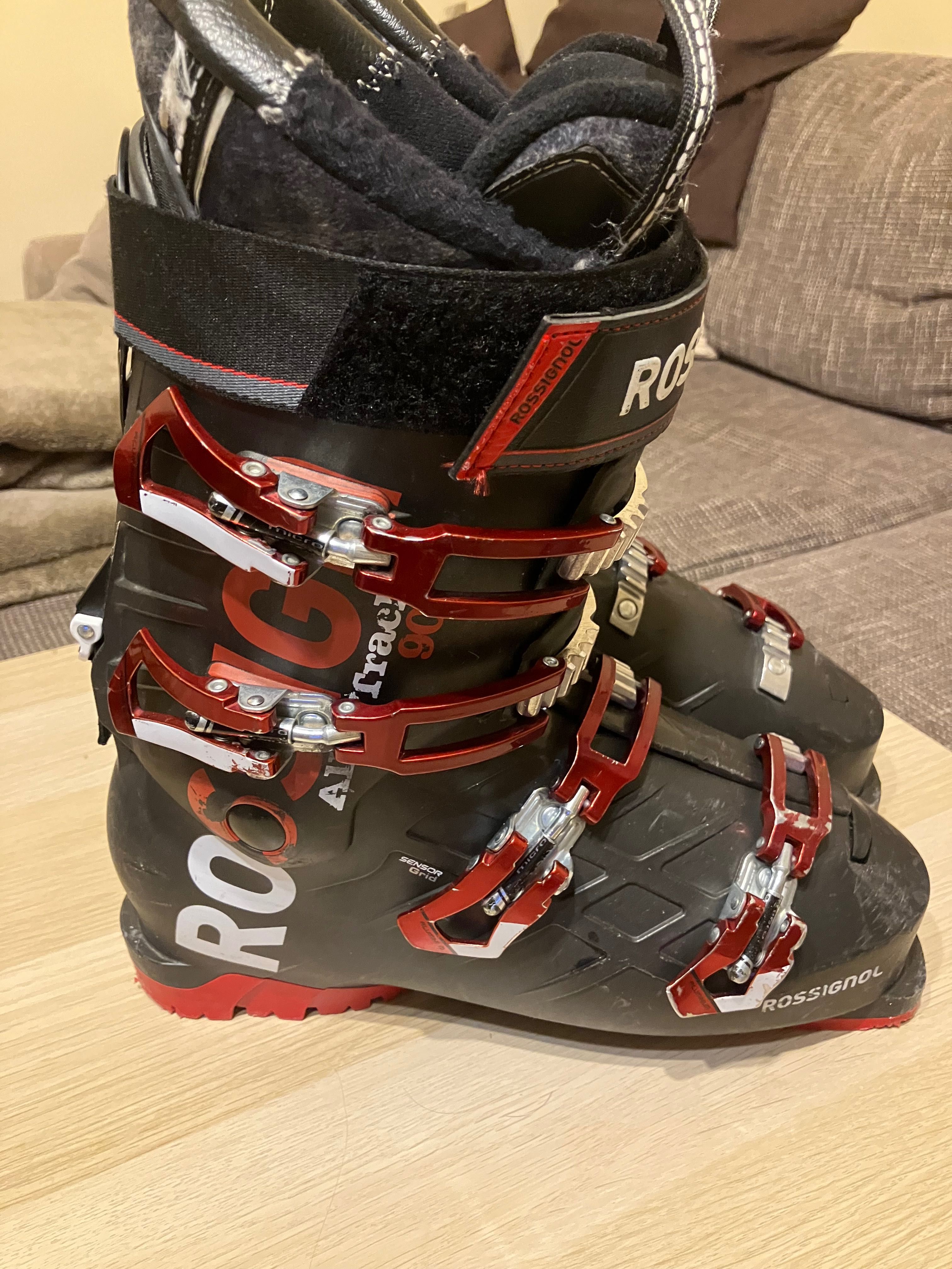 Ски Atomic XT 163 и ски обувки Rossignol All Track 90