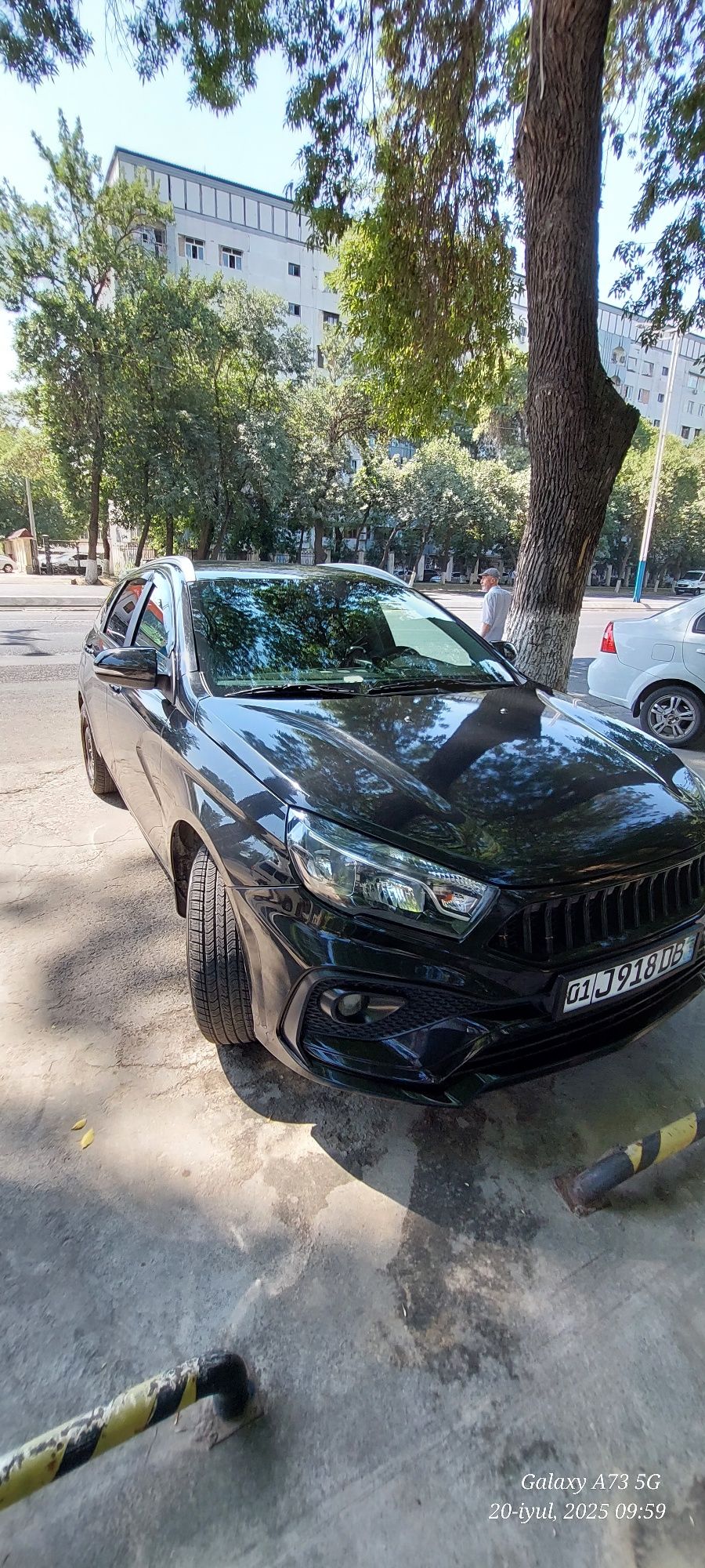 Lada Vesta SW 1.6 kam xarajatli