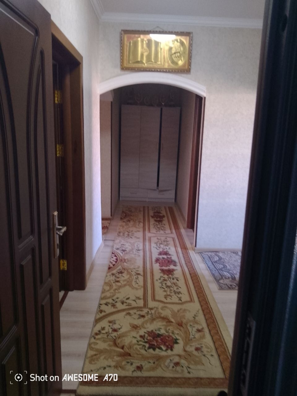 Qorasu 6 kvartira sotiladi         30000$ kriditi bor