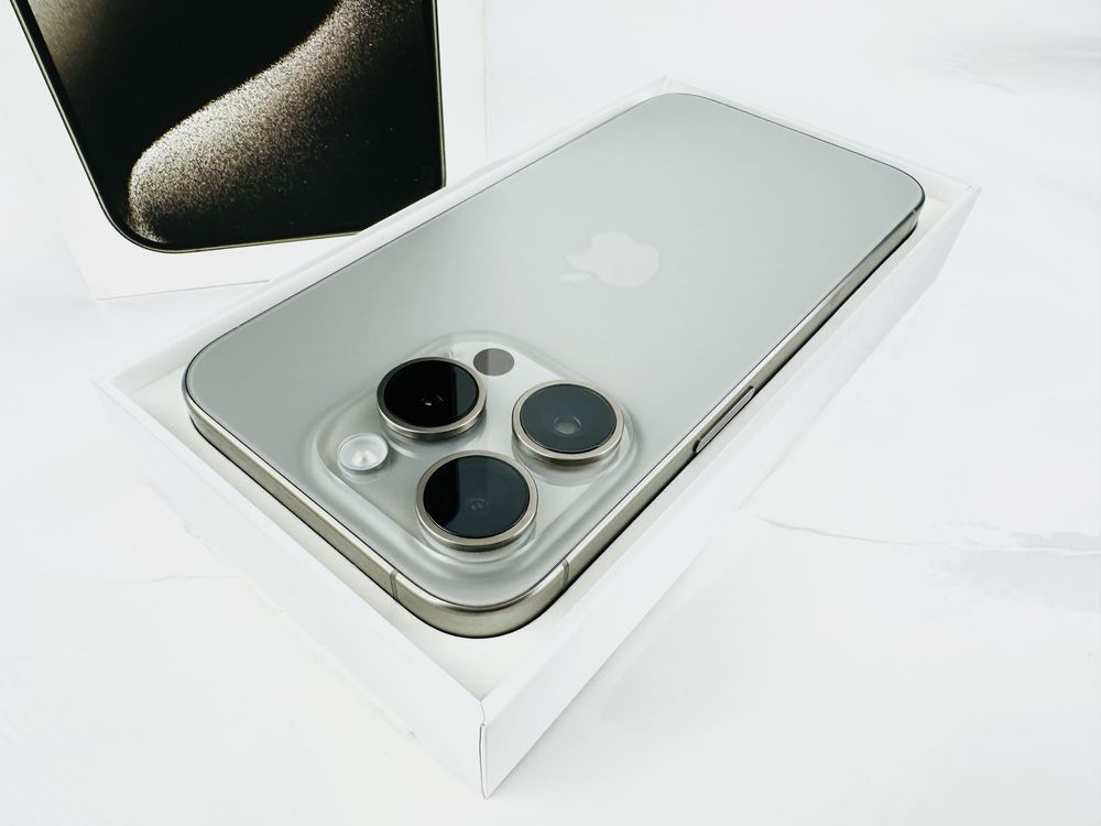 Apple iPhone 15 Pro 128GB Natural Titanium Перфектен! Гаранция!