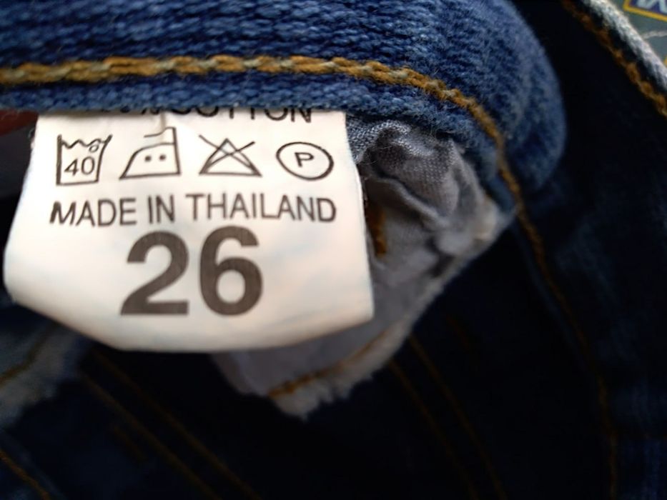 Тайланд!Новые фирменные джинсы, для девочек на6-8 лет.Ц.55уе со ск-кой