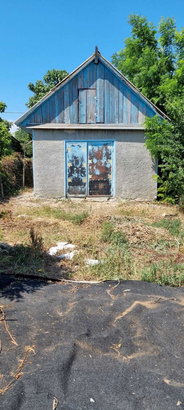 Intravilan 1000 mp cu casa + Arabil 2,5 ha in Delta Dunarii, Partizani