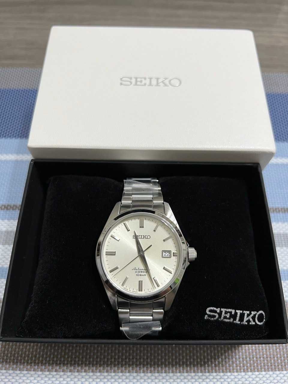 Часы Seiko " Automatic Collection" White dial with silver hands