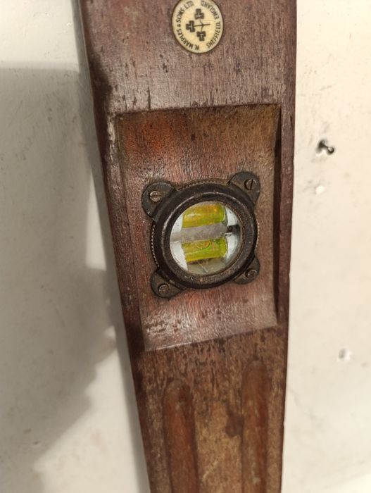 Стар английски нивелир