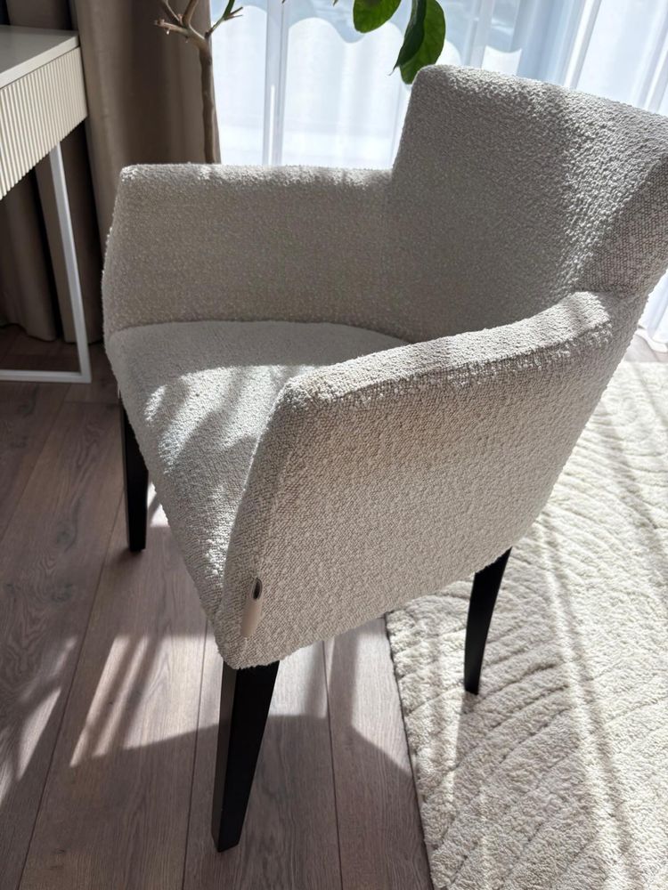 Scaun lemn masiv, boucle, Atelier September