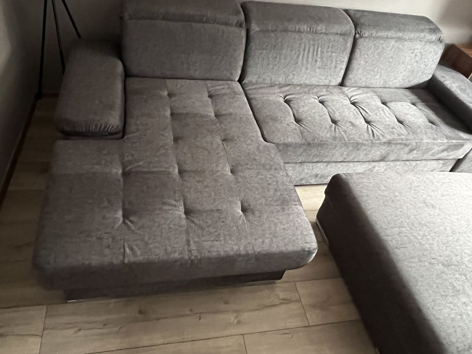 Coltar cu taburet Nou