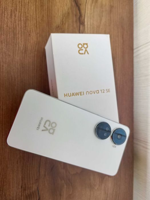 Huawe nova 12 SE в идеальнейшем состоянии!!!