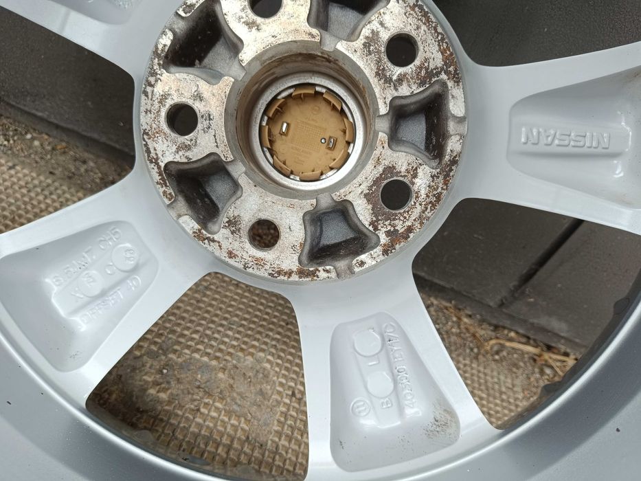 ОРИГИНАЛНИ джанти 17 '' 5x114,3 NISSAN QASHQAI J11 J10 / НИСАН Кашкай
