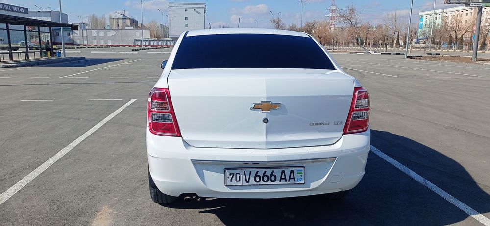 COBALT style (mednayt qilingan) sotiladi