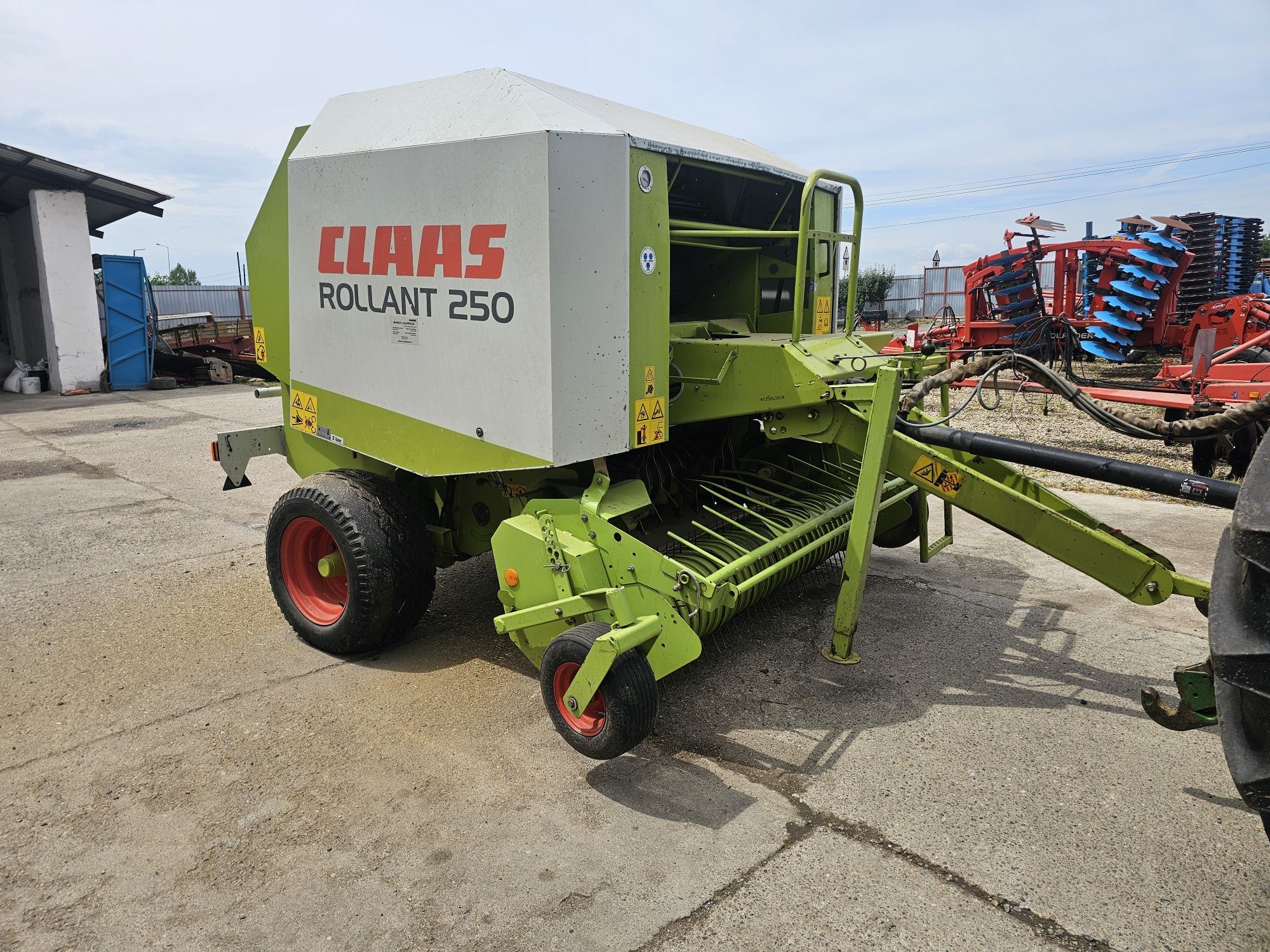 presa claas coasa grebla remorca met mig plug disc