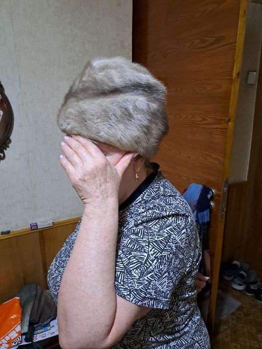 Шапка женская норковая размер 57