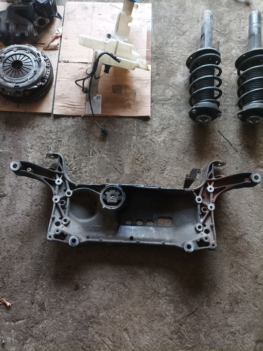 Jug motor cadru motor Volkswagen Passat B6 2005 -2010 3C0199369F