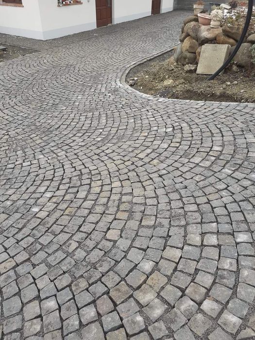 Vând plante ornamentale oriunde în țară execut grătare cascade