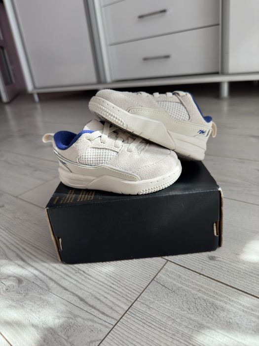 Детски Jordan Flight Court – Номер 22, Оригинални и Удобни