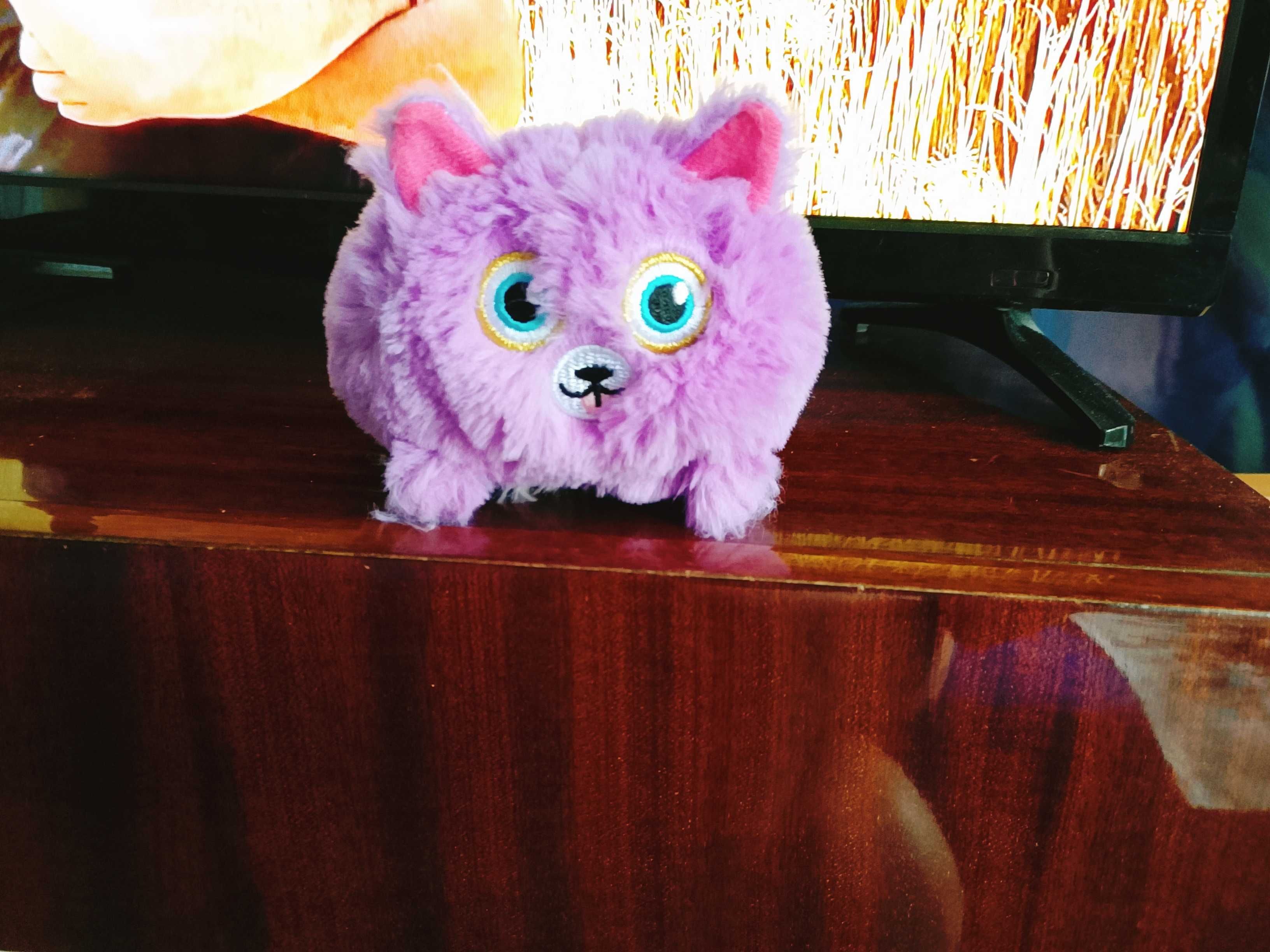 Продавам плюшени играчки – Omkeerpluche Kat